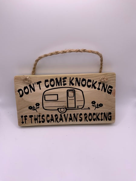 (259) Caravan Rocking -Rustic Plaque-PL 021