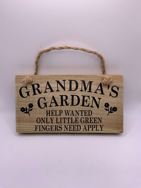 (259) Grandmas Garden -Rustic Plaque-PL 013