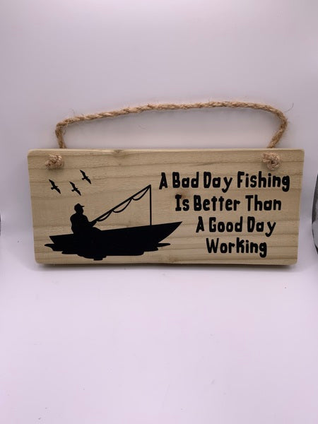 (259) Fishing -Rustic Plaque-PL 025