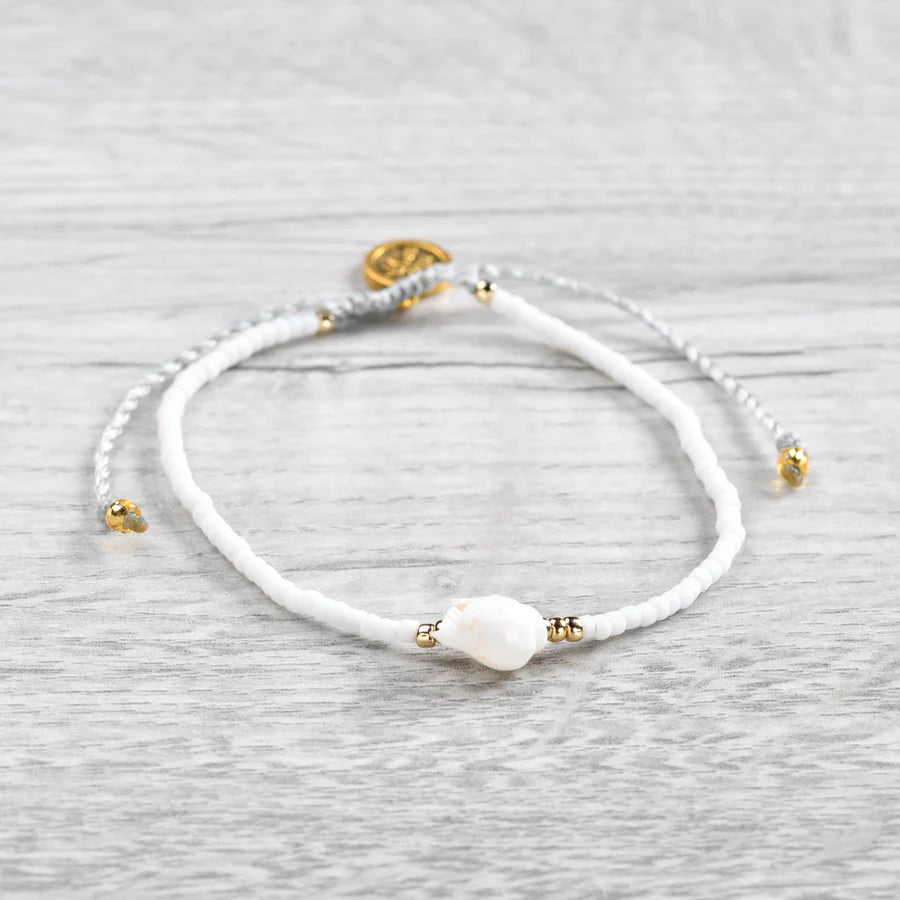 Islander - White Shell Anklet