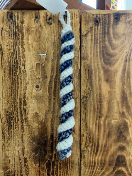 (261) White and Blue Mix Crochet Christmas Icicle