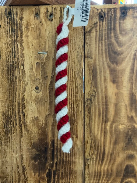 (261) Red and White Crochet Christmas Icicle