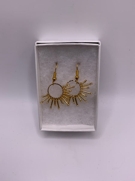 (132) Gold Half Sun Beaded Earrings