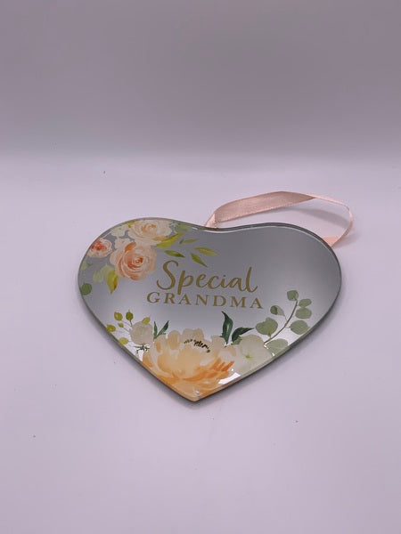 Special Grandma Mirrored Heart