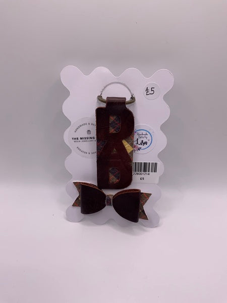 (228) Collab Leather and Leatherette Dad Keyring and Bow Set