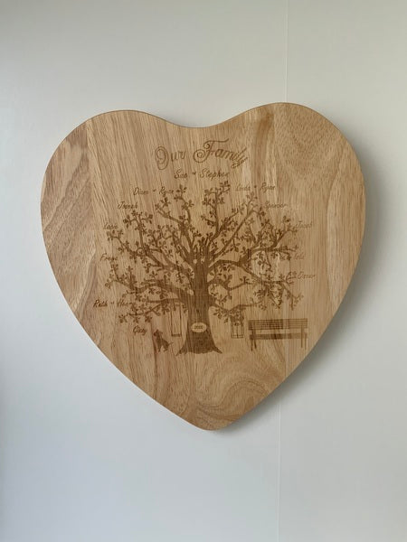 (223) Personalised Family Tree Wooden Heart