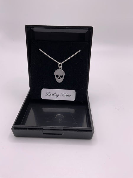 (224) Skull Sterling Silver Necklace