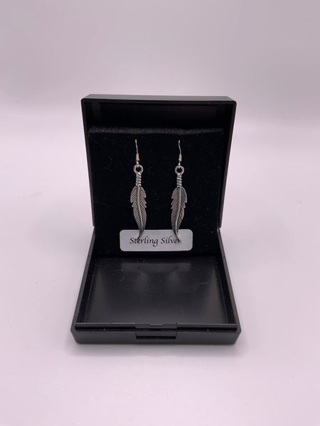 (224) Sterling Silver Feather Earrings