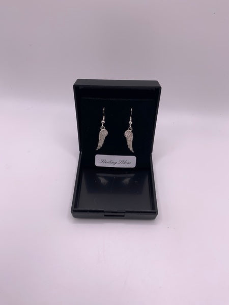 (224) Sterling Silver Solid Wing Earrings