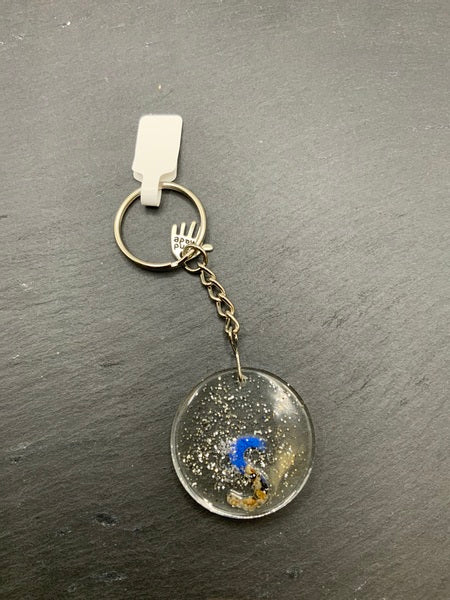 (261) Beach Resin Letter Keyring - S - Glitter