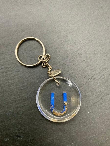 (261) Beach Resin Letter Keyring - U - Clear