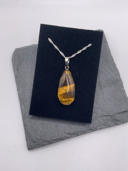 (224) Tigers Eye Necklace