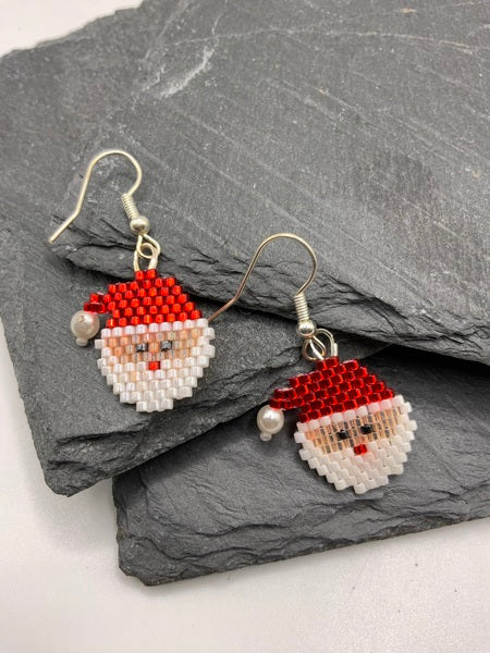 (132) Santa Beaded Earrings