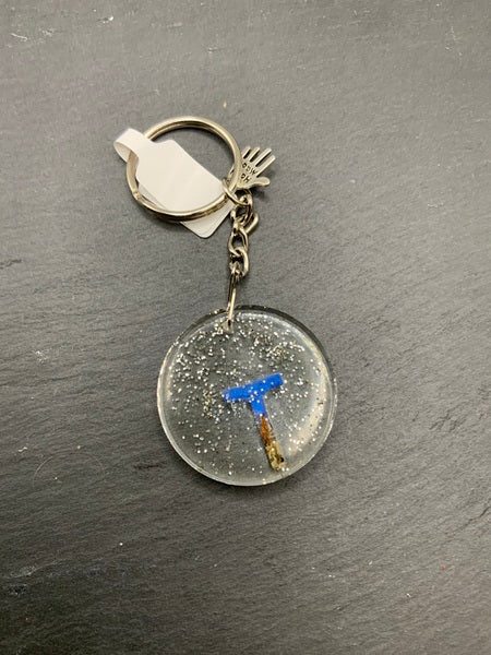 (261) Beach Resin Letter Keyring - T - Glitter