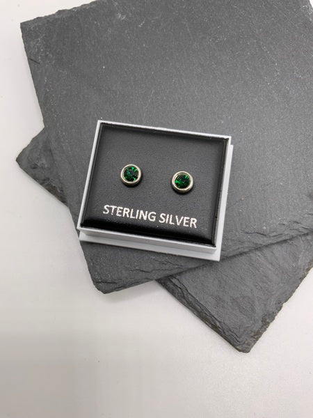 (224) Emerald Studs