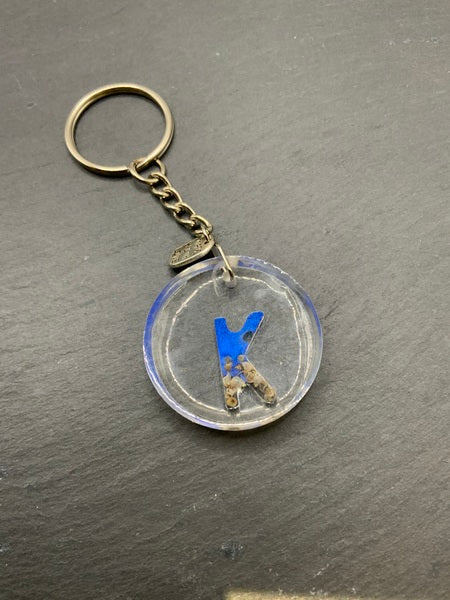 (261) Beach Resin Letter Keyring - K - Clear