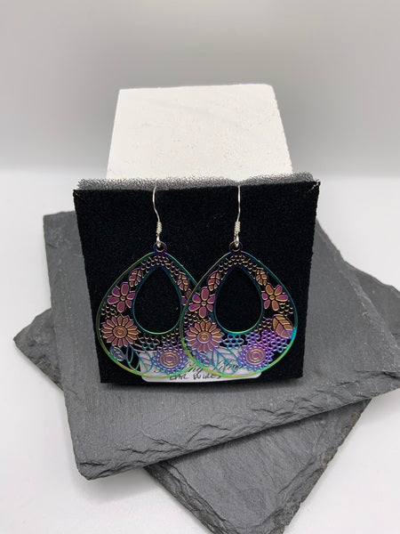 (224) Flower Teardrop Rainbow Earrings