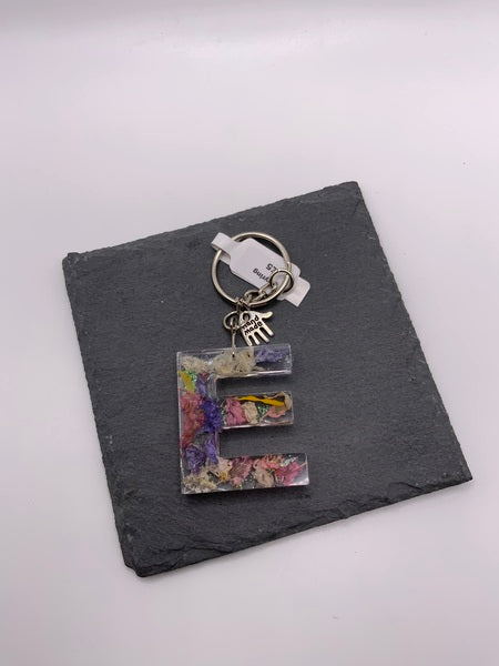 (261) E Floral Resin Lettered Keyring
