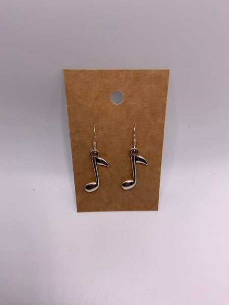 (224) Single Music Note - Sterling Silver Earwires